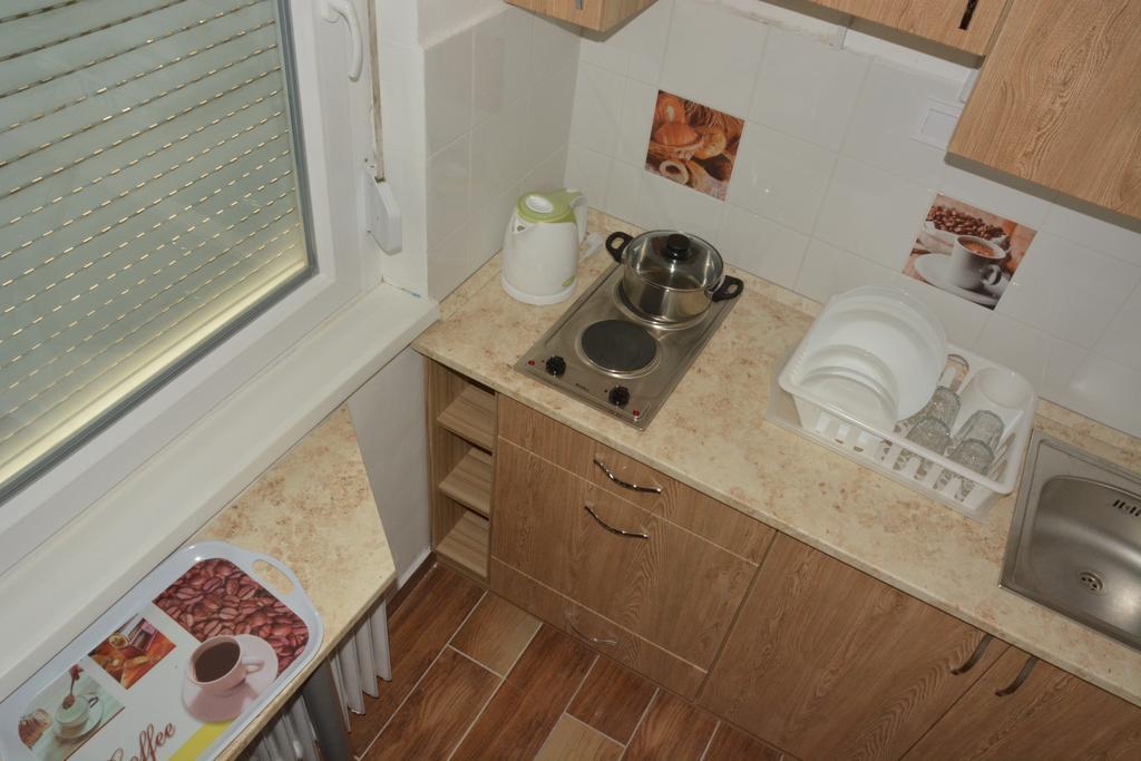 Poetyi Flat Budapeste Exterior foto