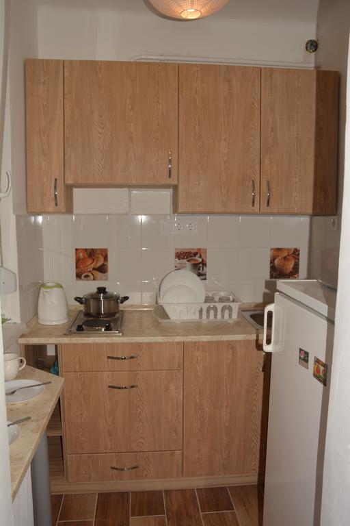 Poetyi Flat Budapeste Exterior foto